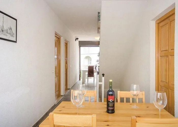 Iovo - Basic Two Bedroom A3 Apartment